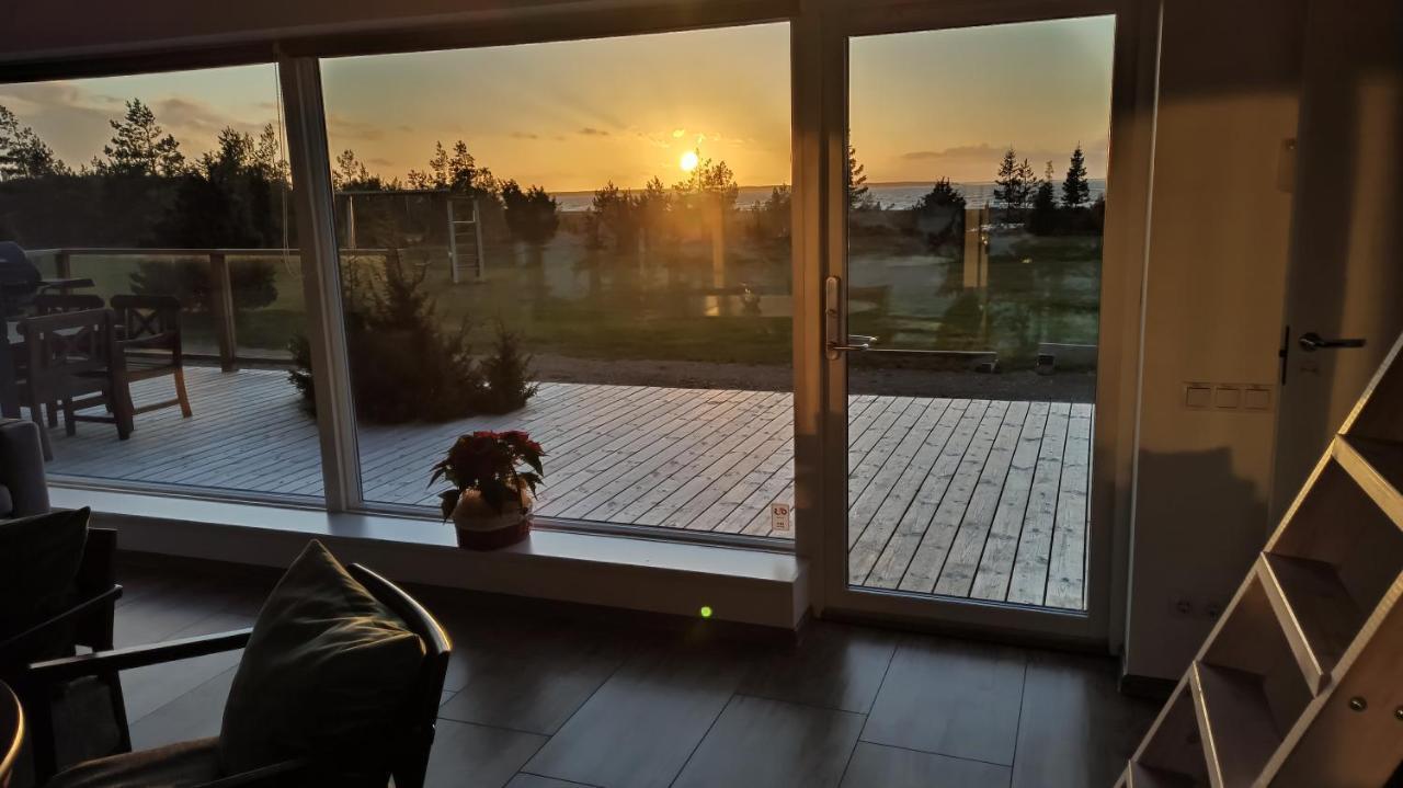Seaside Cottage Rebase Kuur Keibu Εξωτερικό φωτογραφία